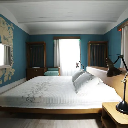 Bed & Breakfast On