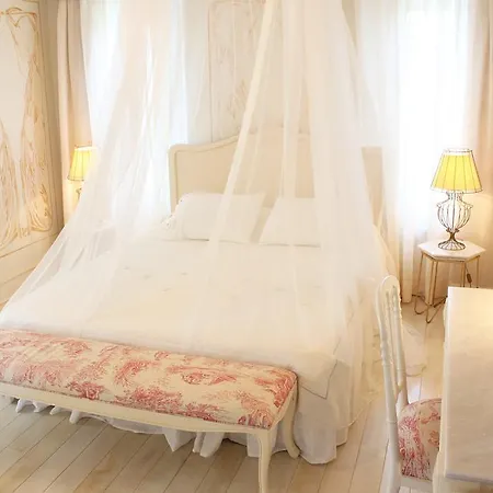 On Bed & Breakfast 2*