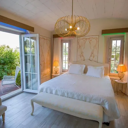 Bed & Breakfast On Alacati
